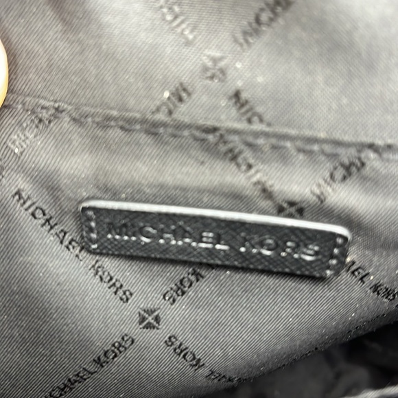 Michael Kors Crossbody Bag - Picture 4 of 9
